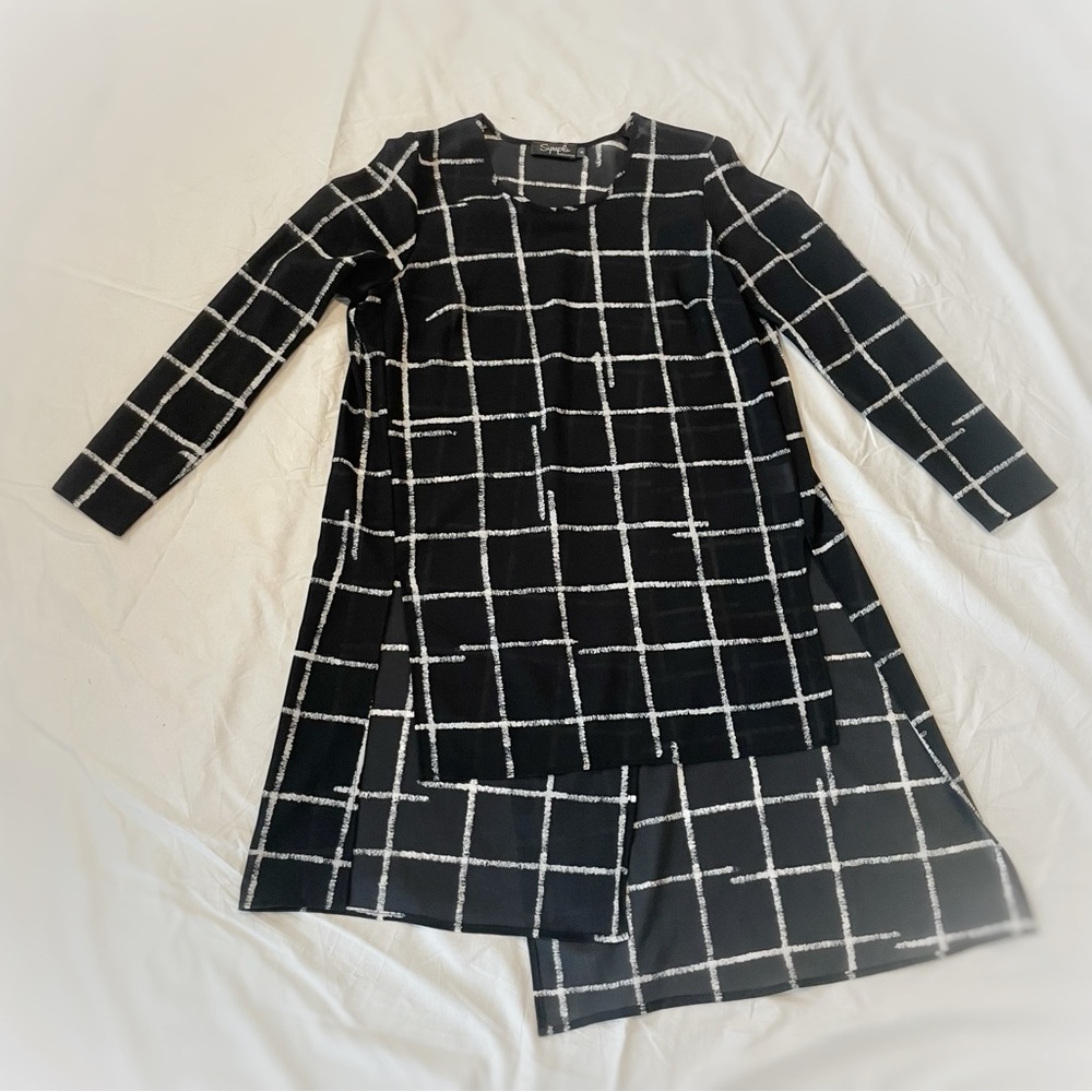 SYMPLI Stylish Black and White Checkered Tunic